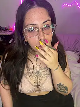 Mizztikaa online show from 02.03.25