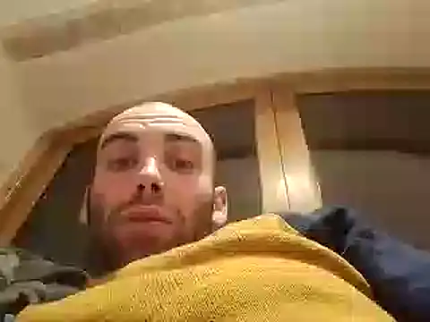 Snapshot of DrbigdickUK chatting on 01.05.25 DrbigdickUK online show from 01.05.25