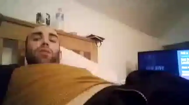 Snapshot of DrbigdickUK chatting on 01.06.25 DrbigdickUK online show from 01.06.25