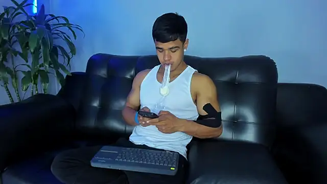 Rob saenz  online show from 09.30.25