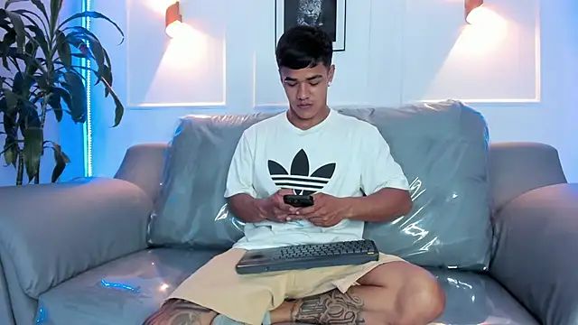 Rob saenz  online show from 11.27.25