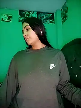 Nahiara velez online show from 05.23.26