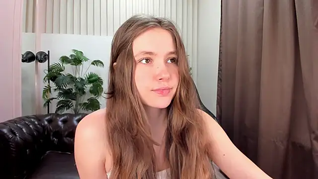 Snapshot of MaryannSoftt chatting on 03.14.25 MaryannSoftt online show from 03.14.25