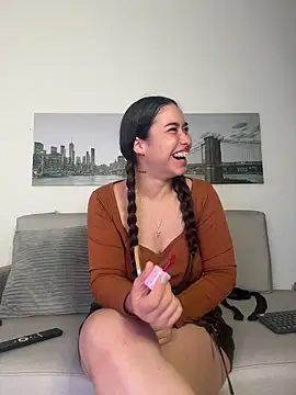 SophieRoyals online show from 05.16.26