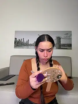SophieRoyals online show from 05.28.26