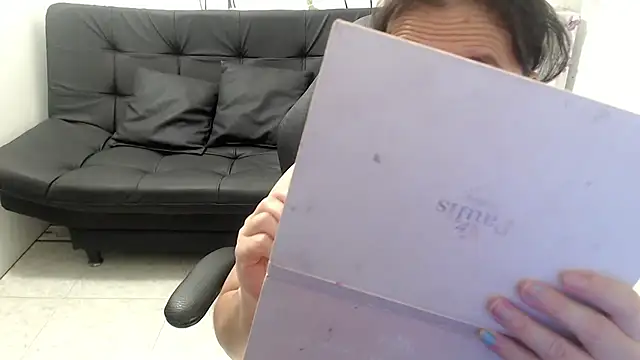 victoria jones online show from 06.02.26
