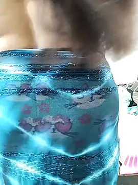 Snapshot of Diya_Chopra chatting on 12.27.24 Diya Chopra online show from 12.27.24