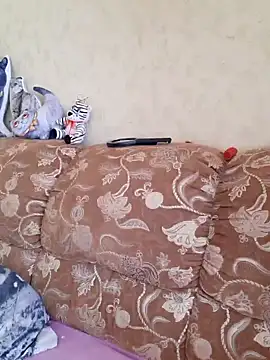 Snapshot of IsabellaBoni chatting on 02.25.25 IsabellaBoni online show from 02.25.25