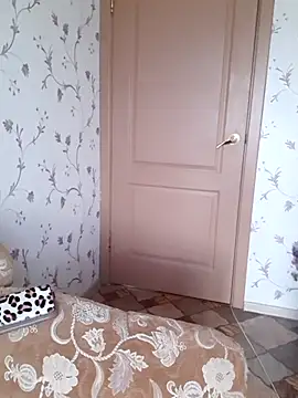 Snapshot of IsabellaBoni chatting on 11.21.25 IsabellaBoni online show from 11.21.25