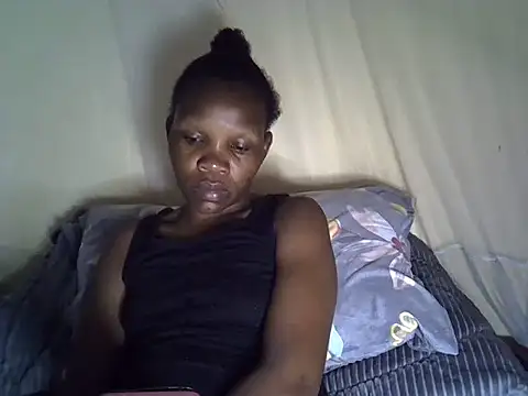 Snapshot of Sweet_serah chatting on 04.06.26 Sweet serah online show from 04.06.26