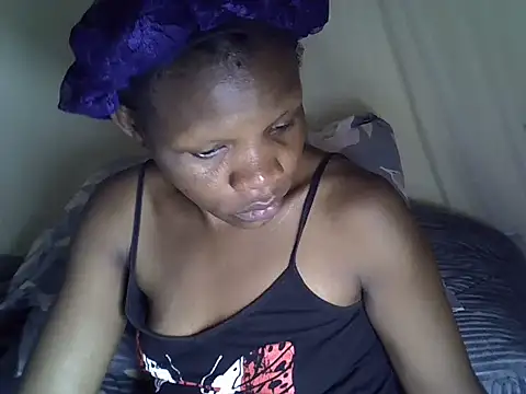 Snapshot of Sweet_serah chatting on 04.15.26 Sweet serah online show from 04.15.26