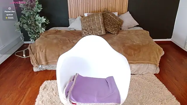 amara bss  online show from 02.13.25