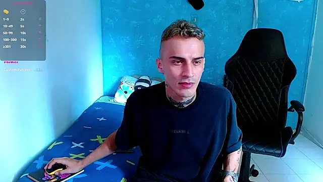 Snapshot of bray_hotboy777 chatting on 03.07.25 bray hotboy777 online show from 03.07.25