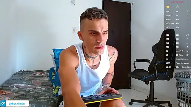 Snapshot of bray_hotboy777 chatting on 04.26.26 bray hotboy777 online show from 04.26.26