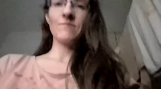 Snapshot of Milky_hairy_mommy chatting on 03.15.25 Milky hairy mommy online show from 03.15.25