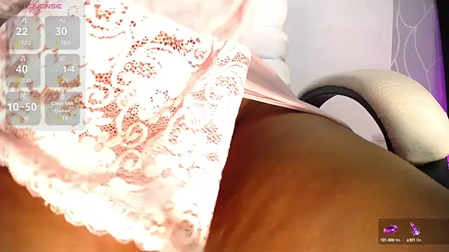 Britanymooree online show from 12.15.24