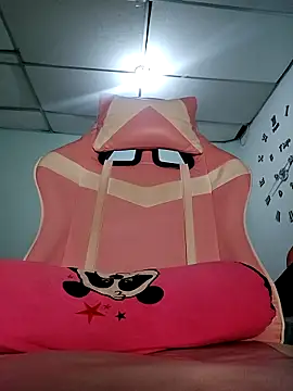 Magica lorena online show from 10.04.25