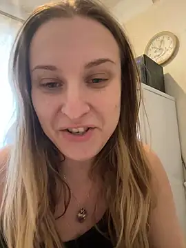 OlgaBuzzz online show from 12.27.24