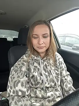 OlgaBuzzz online show from 04.13.26