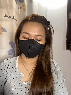 Odette68 online show from 12.19.24