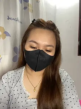 Odette68 online show from 12.19.24