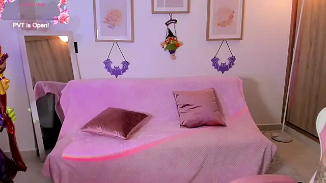 Veronica isaza   online show from 10.22.25