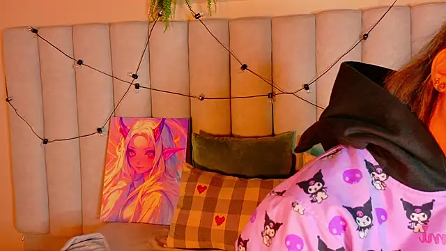 Snapshot of AmbarHills_1 chatting on 02.02.26 AmbarHills 1 online show from 02.02.26