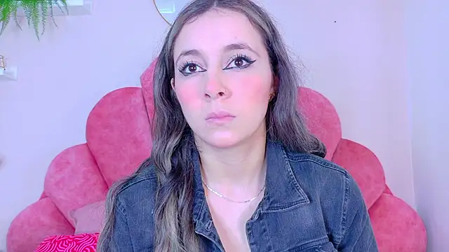 Snapshot of AmbarHills_1 chatting on 02.08.26 AmbarHills 1 online show from 02.08.26