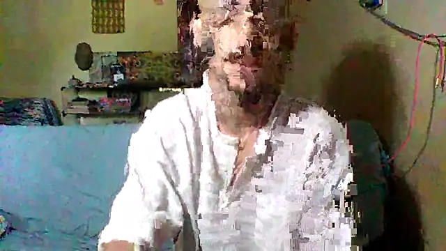 Snapshot of sellvageria chatting on 11.15.25 sellvageria online show from 11.15.25