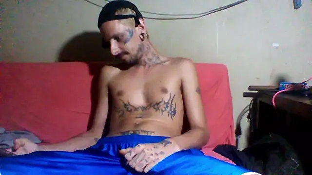 Snapshot of sellvageria chatting on 01.10.26 sellvageria online show from 01.10.26