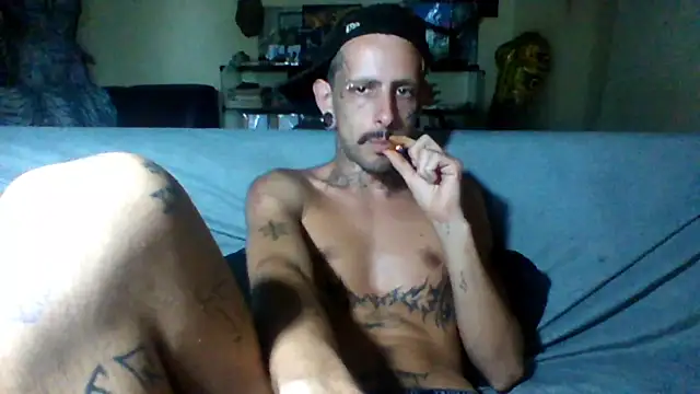 Snapshot of sellvageria chatting on 01.17.26 sellvageria online show from 01.17.26