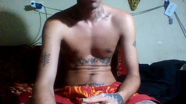 Snapshot of sellvageria chatting on 02.25.26 sellvageria online show from 02.25.26