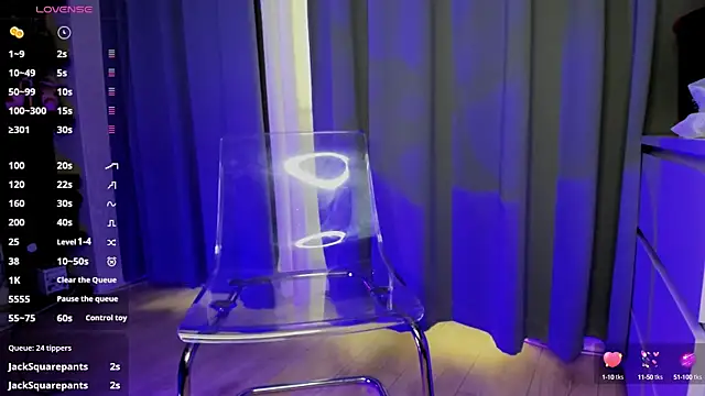 Snapshot of CreamyInkky_ chatting on 09.15.25 CreamyInkky online show from 09.15.25