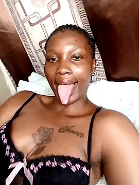 Pinky shyee online show from 03.16.25