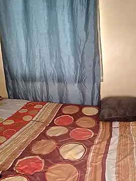 Pinky shyee online show from 12.16.25