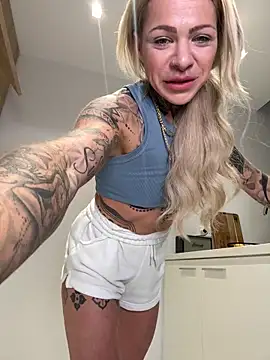 Divina X  online show from 03.11.26