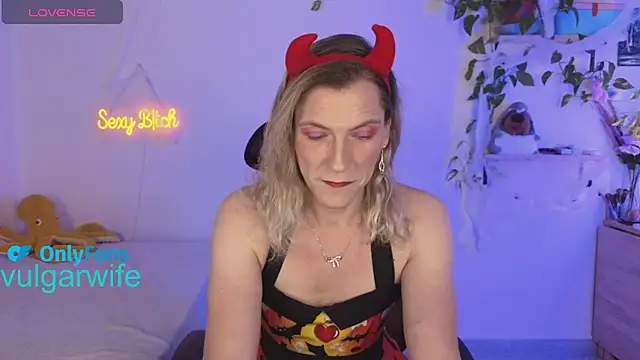 vulgar wife online show from 10.26.25