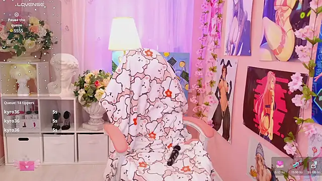 Snapshot of Coconut_Mia chatting on 01.19.25 Coconut Mia online show from 01.19.25