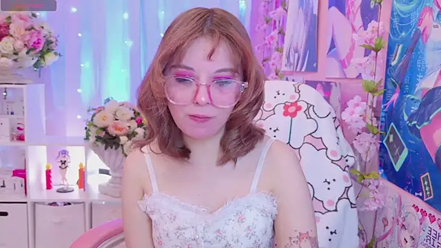 Coconut Mia online show from 01.16.26