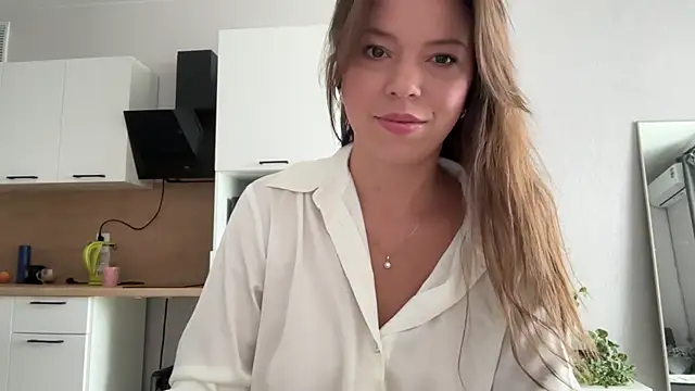 Victoria1Love online show from 09.26.25