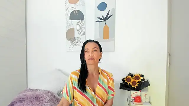 Snapshot of Evawalker_ chatting on 10.09.25 Evawalker online show from 10.09.25