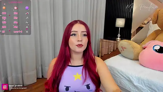 Snapshot of misspaulinaa chatting on 02.09.25 misspaulinaa online show from 02.09.25