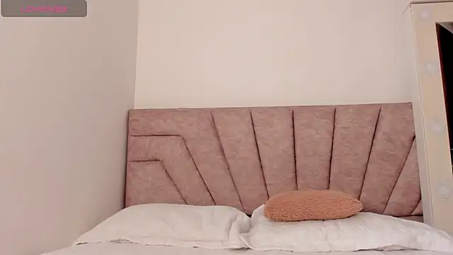 Snapshot of SavannahWildee chatting on 11.16.25 SavannahWildee online show from 11.16.25