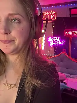 mirannacult online show from 12.23.24