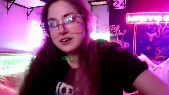 mirannacult online show from 03.19.25