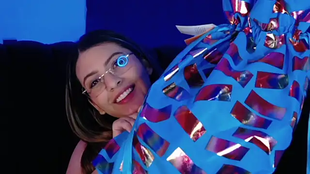 Snapshot of AspenRuss chatting on 02.01.26 AspenRuss online show from 02.01.26