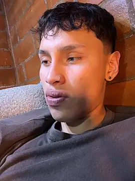 Snapshot of pipeynick chatting on 10.10.25 pipeynick online show from 10.10.25