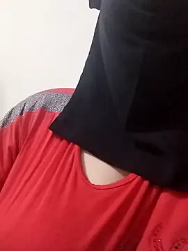 Snapshot of mohra30 chatting on 03.20.25 mohra30 online show from 03.20.25