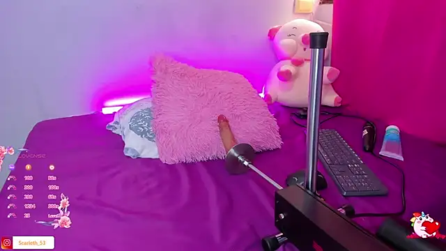 Scarlet Red  online show from 03.21.25