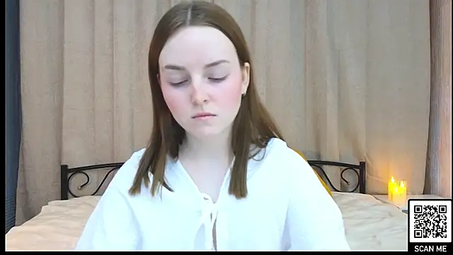 Snapshot of Wild__flowers chatting on 02.06.25 Wild flowers online show from 02.06.25